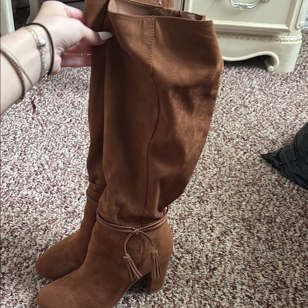 Elegant Tan Knee-High Boots